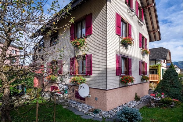 Wohnen mit Geschichte und Gartenidylle freistehendes 2-Zimmer-Haus mit Einliegerwohnung 4