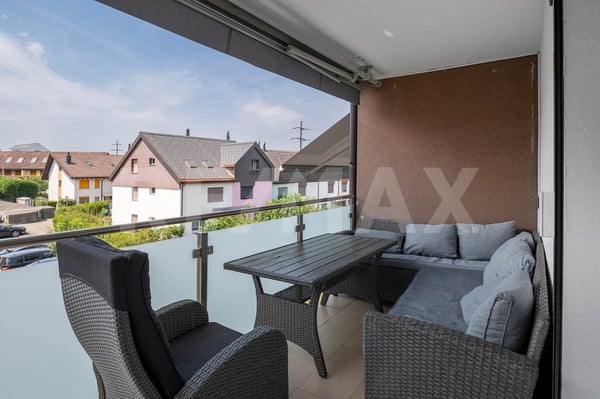 4.5-Zimmer-Wohnung mit sonnigem Balkon und hochwertiger Ausstattung in Buttikon SZ zu kaufen! 11