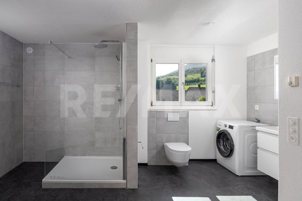 Modernes Wohnen eingebettet in die Natur / Frisch renovierte 4.5 Zimmerwohnung im EG / Im Baurecht 5