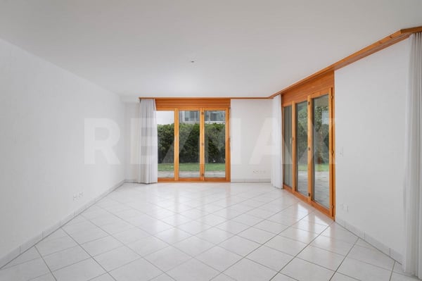 Grosszügige 4.5-Zimmer Gartenwohnung an ruhiger Lage in Einsiedeln zu kaufen! 9