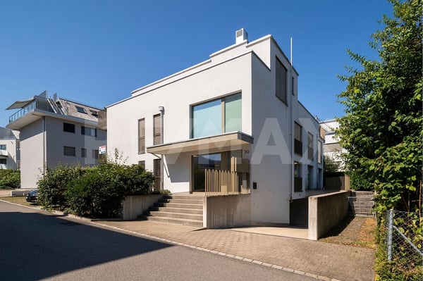 2.5-Zimmerwohnung mit hochwertigem Ausbau und sonnigem Balkon in Lachen SZ zu kaufen! 4