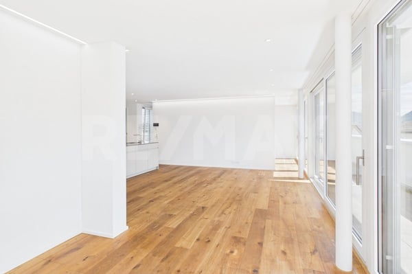 Moderne 3.5-Zimmer Attikawohnung an zentraler Lage zu mieten! 6