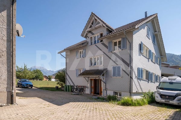 Zwei Mehrfamilienhäuser mit je drei Wohnungen in Reichenburg SZ zu kaufen! 11