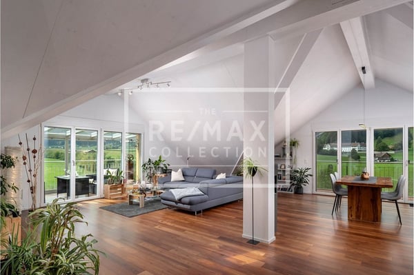 Edle 5.5-Zimmer-Dachwohnung mit 3 Balkonen und atemberaubendem Mythenblick in Einsiedeln zu kaufen! 4