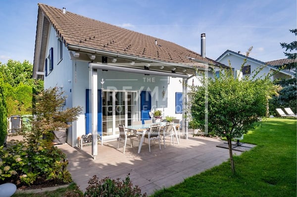 Ferienfeeling pur! / Traumhaftes 6.5-Zimmer-Einfamilienhaus mit privater Wellnessoase zu kaufen! 12