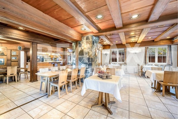 Beliebter Gastro-/Hotelbetrieb in Elm 10