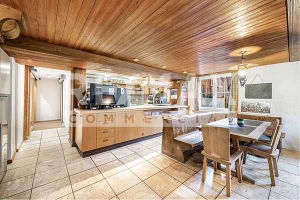 Beliebter Gastro-/Hotelbetrieb in Elm 8