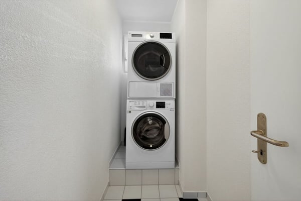 LIBELLE ONE - Lakeside Living 21