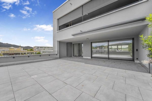 Büro / Praxis (122.75 m2) 2