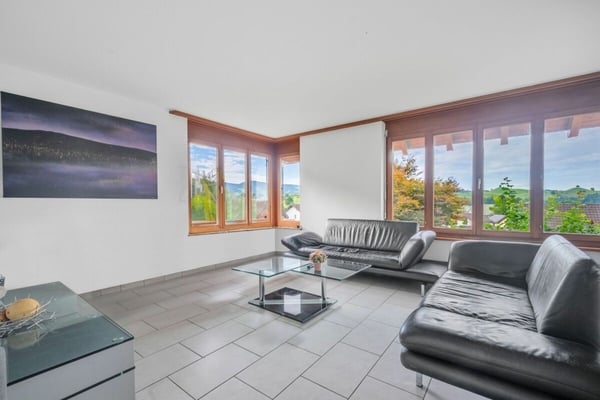 Familienresidenz mit Panoramablick und viel Raum 9