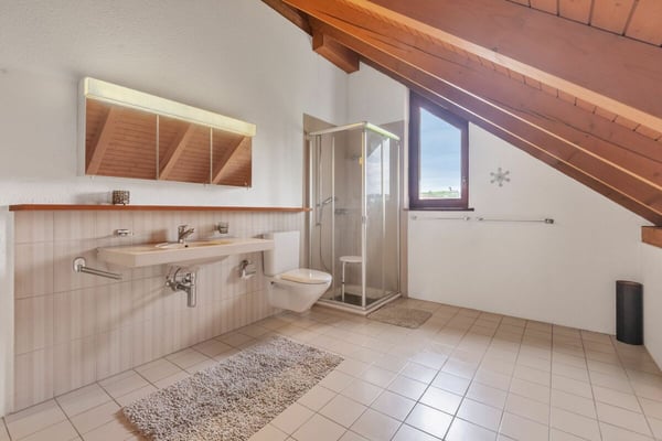 Familienresidenz mit Panoramablick und viel Raum 13