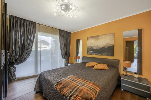 LAKESIDE LIVING 1.5 Zimmer Gartenwohnung in Iseltwald 10