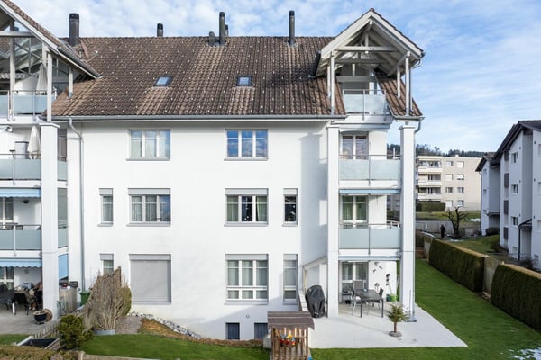 Gemütliche 4.5 Zimmer-Wohnung in Hinwil