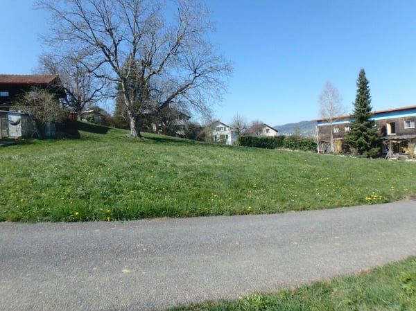 Grundstück mit Weitsicht 2