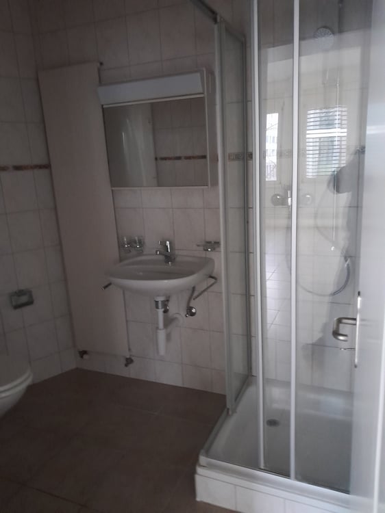 Charmante 2-Zimmer-Wohnung an der Neumarktstrasse in Biel 4