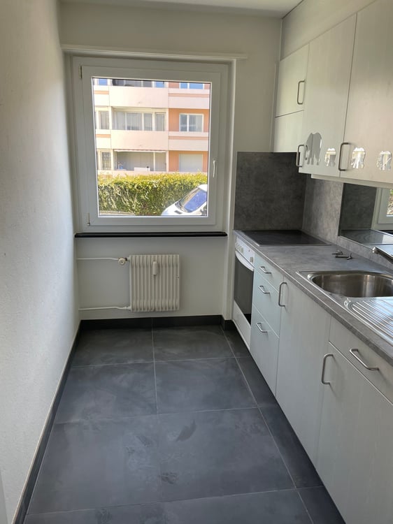 Gemütliche 2-Zimmer-Wohnung mit grossem Balkon in Lyss 5