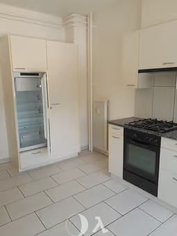 Helle und gemütliche 3.5-Zimmerwohnung an zentraler Lage 2