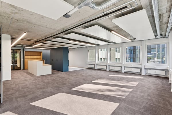 Erstbezug - modern & nachhaltig: vollausgebautes Büro 275 m² im DGNB-Gold-zertifizierten AirCenter 2