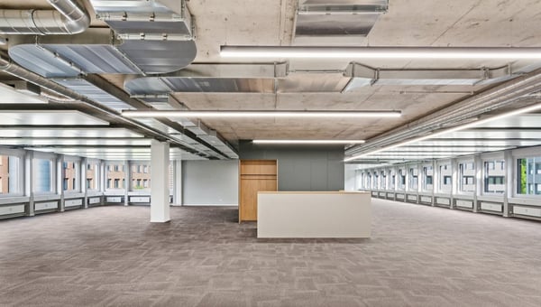 Erstbezug - modern & nachhaltig: vollausgebautes Büro 381 m² im DGNB-Gold-zertifizierten AirCenter 2