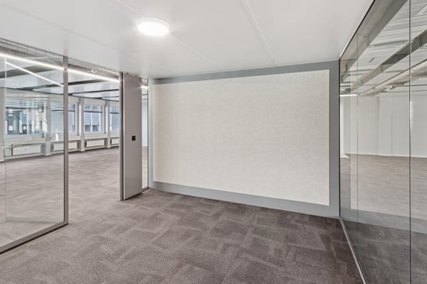 Erstbezug - modern & nachhaltig: vollausgebautes Büro 381 m² im DGNB-Gold-zertifizierten AirCenter 5