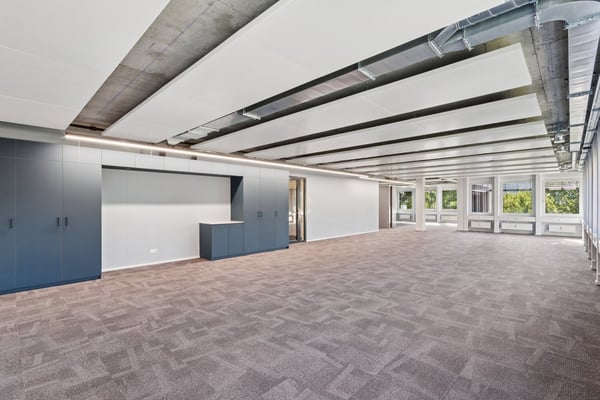 Revitalisiert, zertifiziert, flexibel: vollausgebaute Bürofläche im Attika (1'090m²) 3