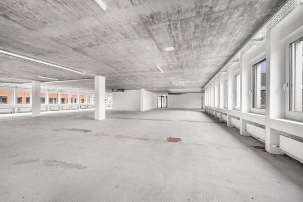 Revitalisiert, zertifiziert, flexibel – Attika Bürofläche im Rohbau (1'090m²) zu fairen Preisen 6