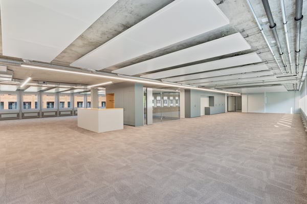 Erstbezug - modern & nachhaltig: vollausgebautes Büro 452m² im DGNB-Gold-zertifizierten AirCenter 3