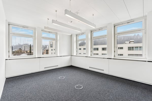 arbeiten in DGNB-Gold-zertifizierten ausgebauten Büroräumen direkt beim Trafoplatz in Baden 9