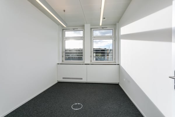 sofort Arbeiten im DGNB-Gold-zertifizierten Bürogebäude direkt am Trafoplatz in Baden 2