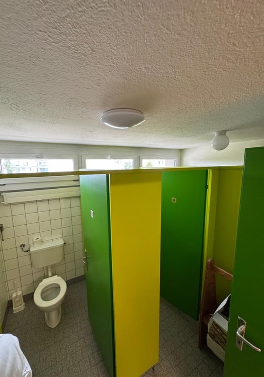 Gewerbefläche mit grosszügigem Garten zu vermieten 7