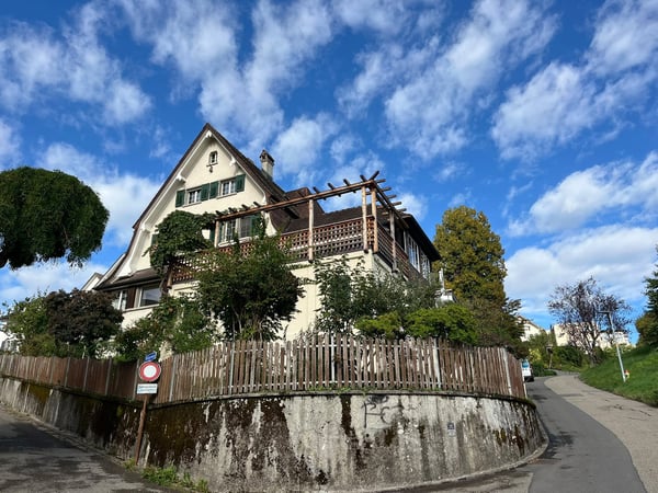 6.5-Zimmer-Einfamilienhaus mit Terrasse und Seesicht 1