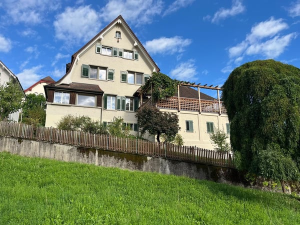 6.5-Zimmer-Einfamilienhaus mit Terrasse und Seesicht 27