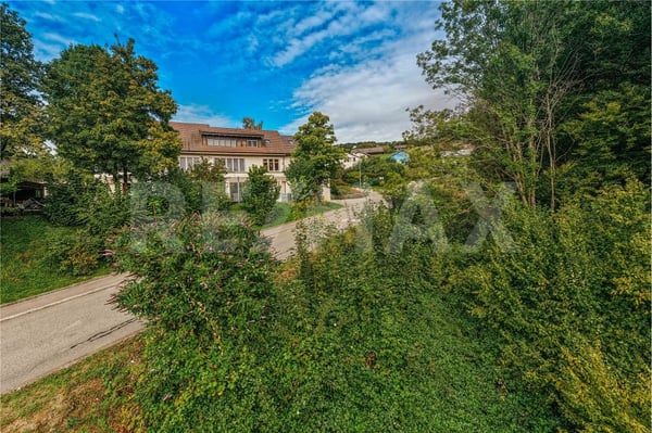 So lebt man heute stilvolle 1.5-Zimmer-Doppelhaushälften im Neubau 5