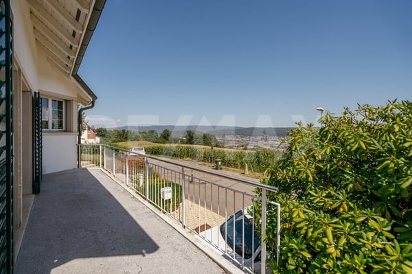 Privatsphäre & Panorama: grosszügiges Landhaus an Bestlage 3