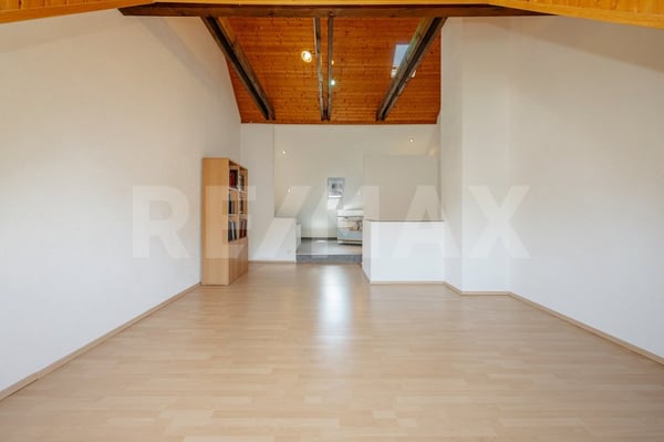 Ein Zuhause mit Dorfcharakter und Stadtnähe ! 10