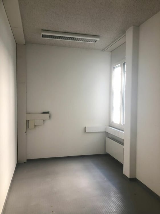 Flexibler Gewerberaum 267 m2 (günstig) 4