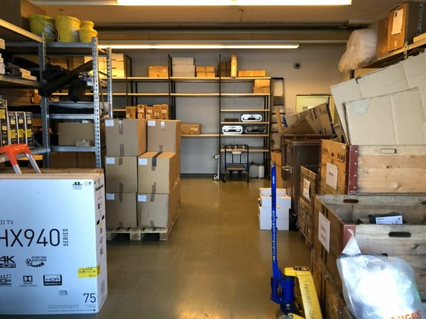 242 m2 Büro / Ausstellung / Lager mit Anlieferungsrampe in Rotkreuz 13