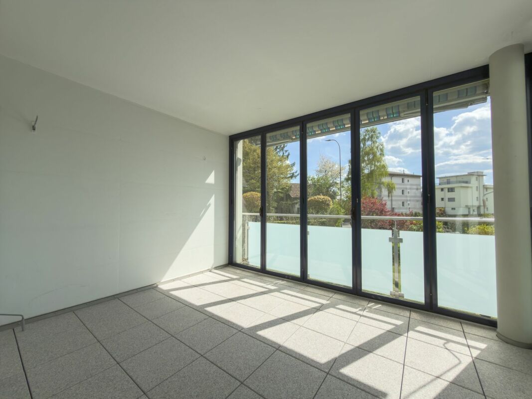 Grosszügige 4.5-Zimmer-Wohnung - zentral und praktisch gelegen
