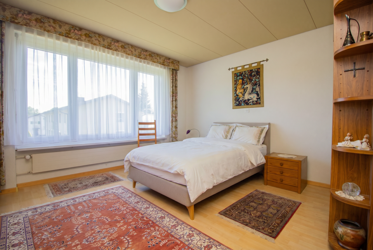 Gemütliche 4.5 Zimmer-Wohnung an ruhiger Lage mit Hobbyraum, Garage und viel Gestaltungspotenzial