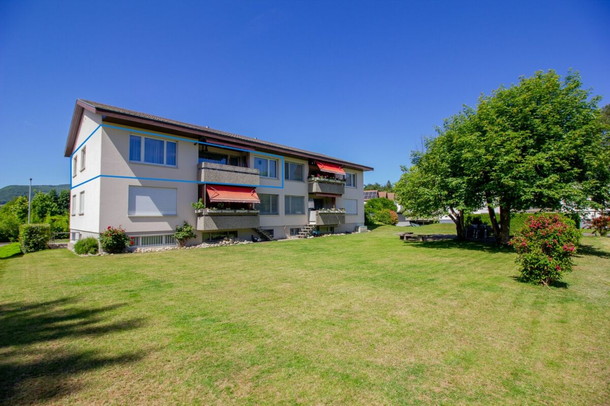 Gemütliche 4.5 Zimmer-Wohnung an ruhiger Lage mit Hobbyraum, Garage und viel Gestaltungspotenzial