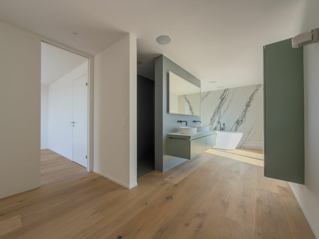 Exklusive Attikawohnung mit Weitblick und umlaufenden Terrassen