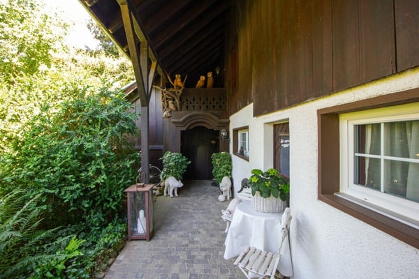 Einzigartiges Landhaus mit malerischem Garten 3