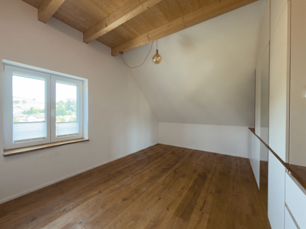 Einzigartige Maisonette-Dachwohnung 12