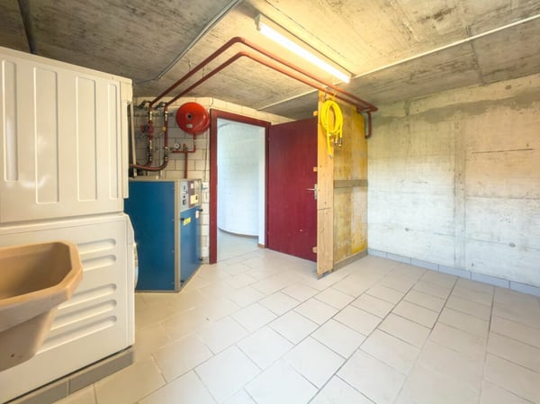 Charmantes und geräumiges Doppel-Haus an gepflegter Lage 23