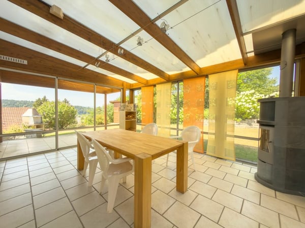 Charmantes und geräumiges Doppel-Haus an gepflegter Lage 5