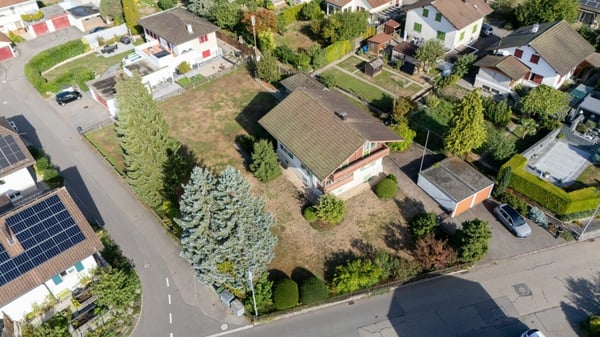 Attraktives Bauland mit Entwicklungspotenzial in Oberentfelden 2