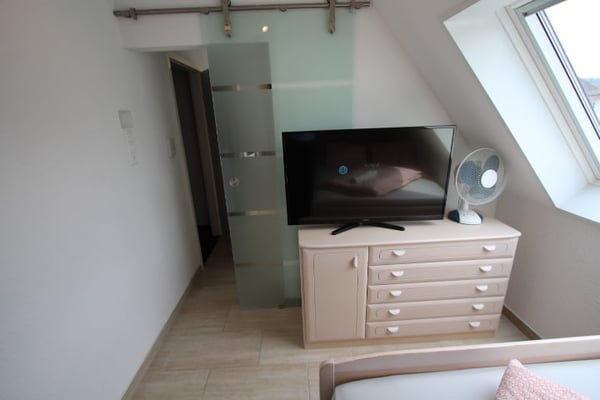 Möbliertes Studio Nr.1 1.5 Zi-Dachwohnung, eigene Waschmaschine in der Wohnung 20