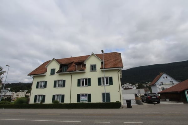 zu vermieten: helle 1.5 Zimmerwohnungan mit eigener Waschmaschine 5