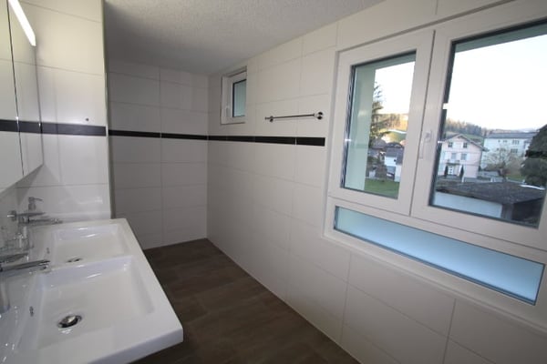 Zu verkaufen MFH mit 4 Wohnungen frisch saniert 26