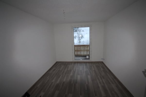 Zu verkaufen MFH mit 4 Wohnungen frisch saniert 11